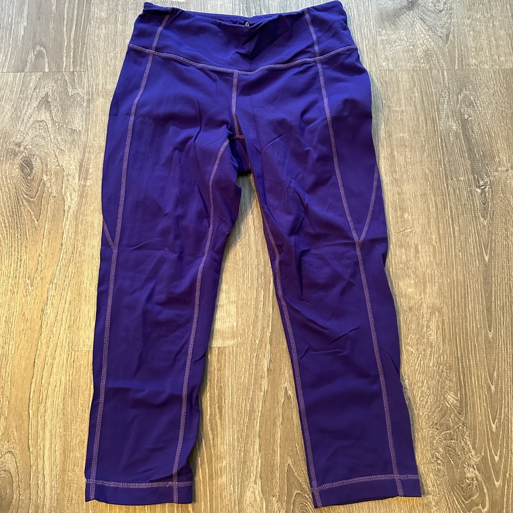 Athleta purple capri leggings size Small